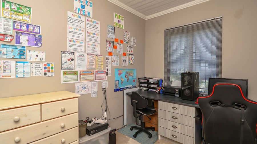 Commercial Property for Sale in Kraaibos Western Cape